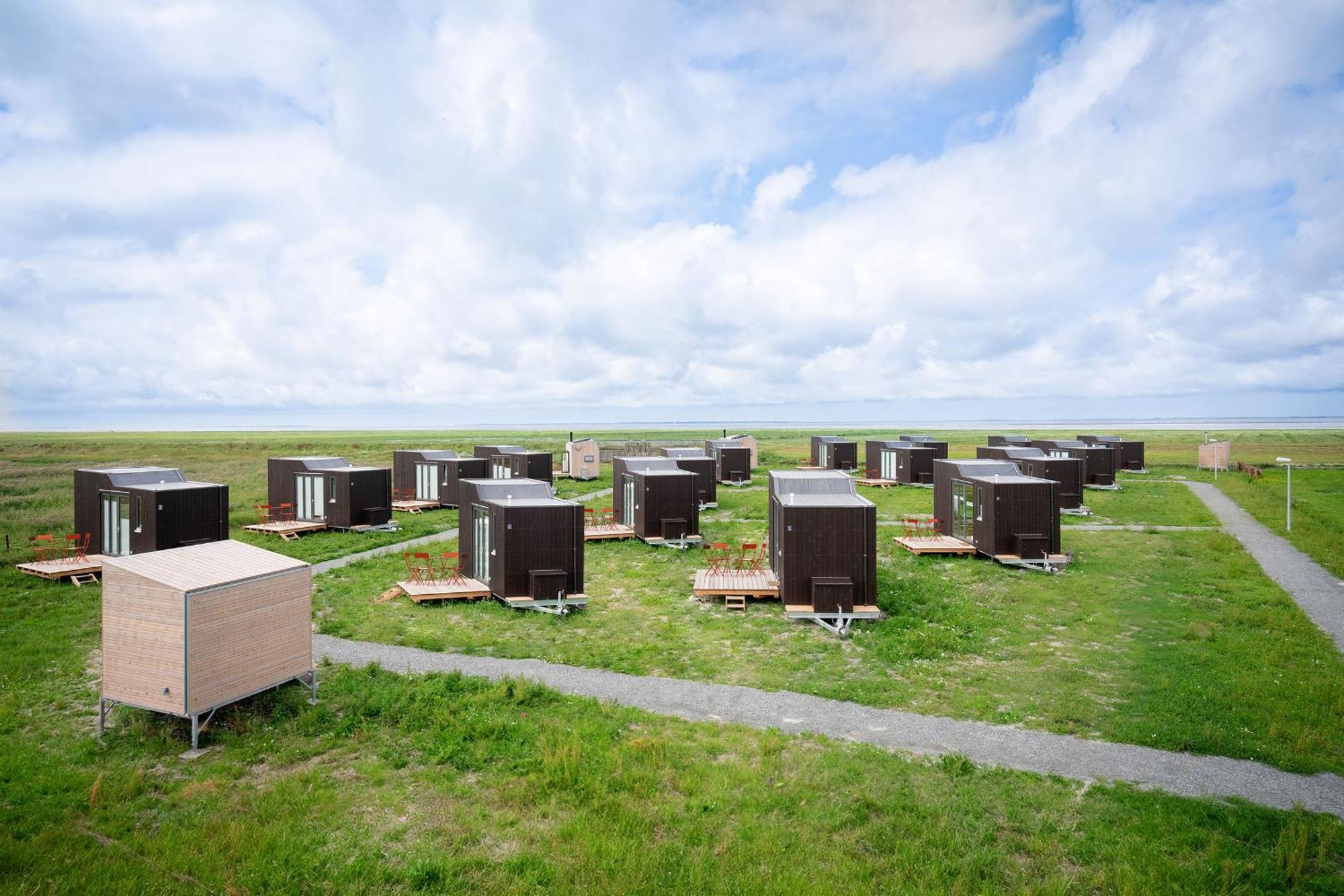 Tiny House Pioneer 18 Zur Meerseite - Green Tiny Village Harlesiel كاروليننسيل المظهر الخارجي الصورة